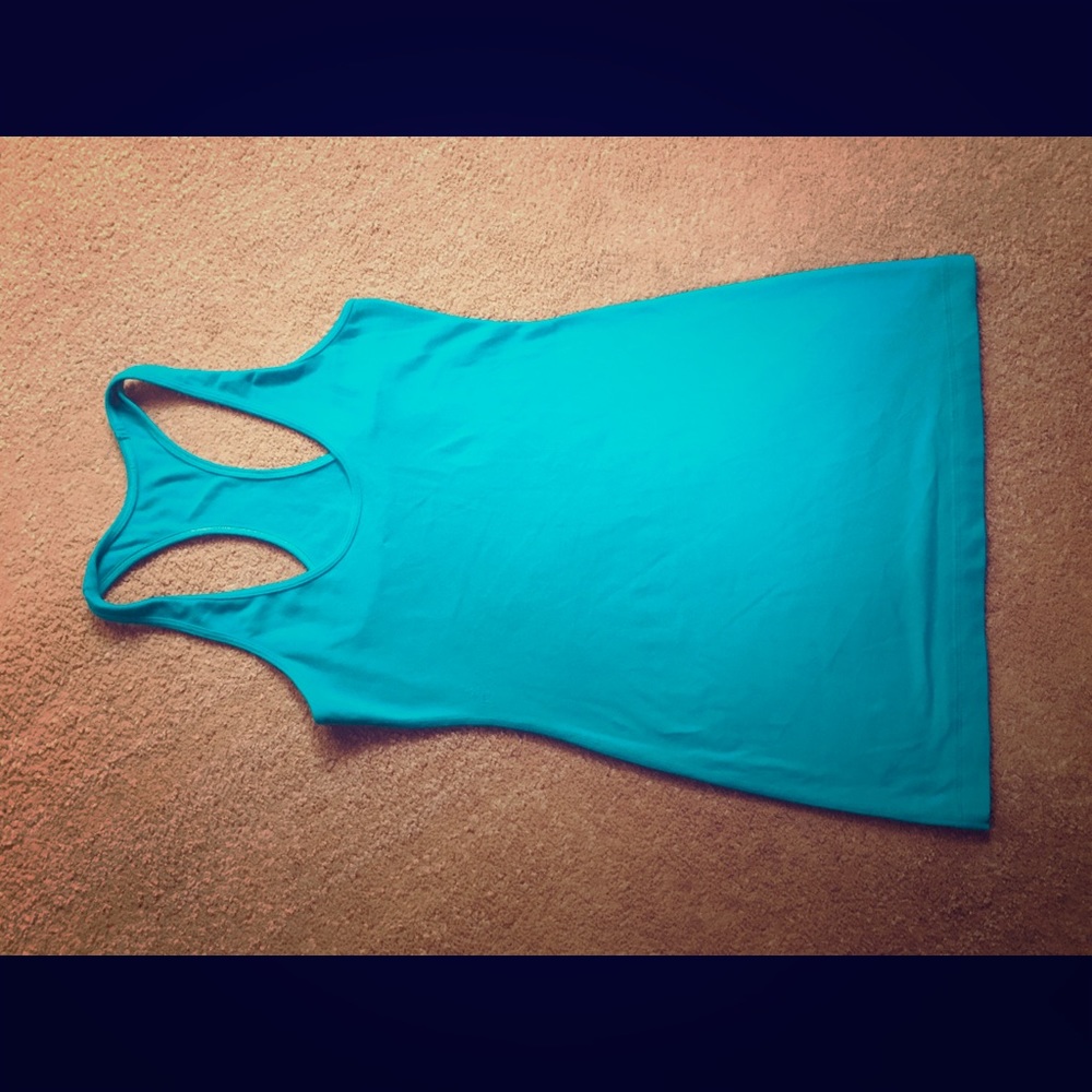 Lululemon turquoise racerback tank